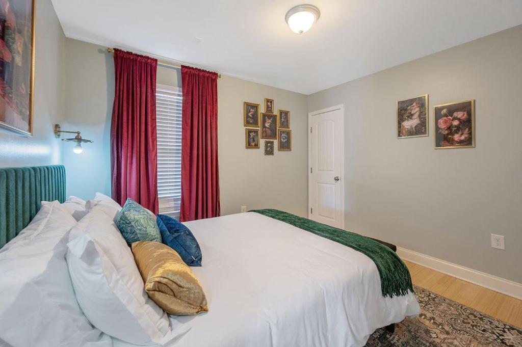 New Victorian Theme, 3Br, Lrg Backyard Close To Pnc Arena, Downtown, And Rdu Airport Raleigh Esterno foto