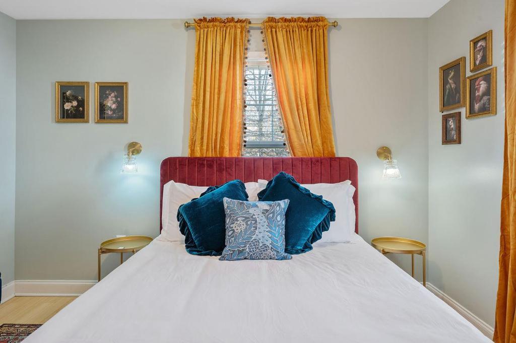 New Victorian Theme, 3Br, Lrg Backyard Close To Pnc Arena, Downtown, And Rdu Airport Raleigh Esterno foto